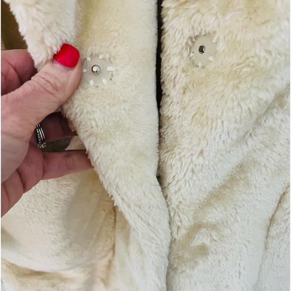 Abercrombie & Fitch Faux Fur Car Coat on cream Size Small - Picture 4 of 9